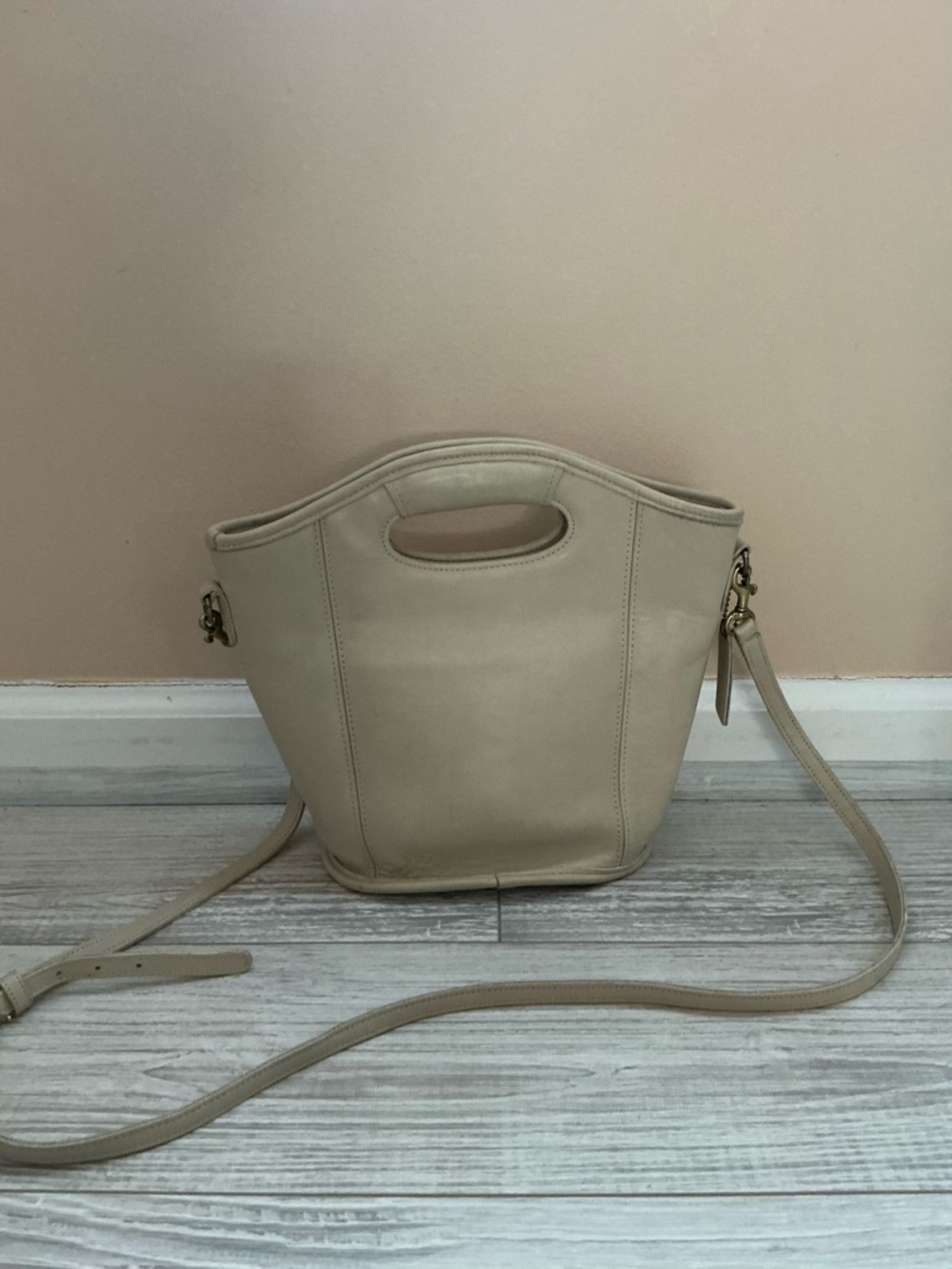 Coach Beige Cream Crossbody Tote with Top Handle - Picture 3 of 8
